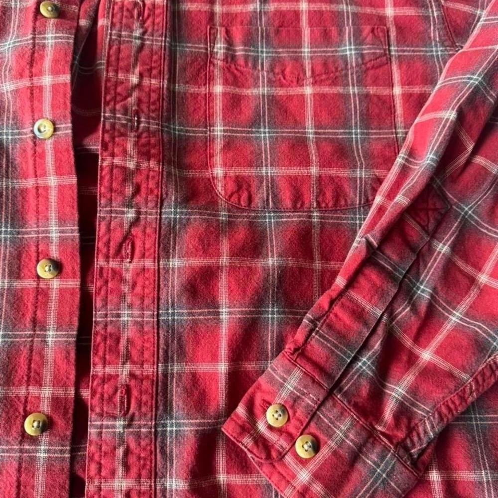Red and Green Plaid L.L. Bean Button Down Long Sleeve Flannel Shirt, 100% cotton - Picture 4 of 8